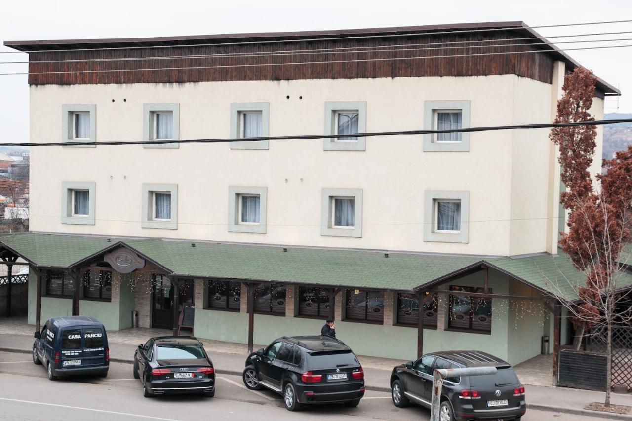 Casa De Piatra Bistro Hotel Cluj-Napoca Exterior photo